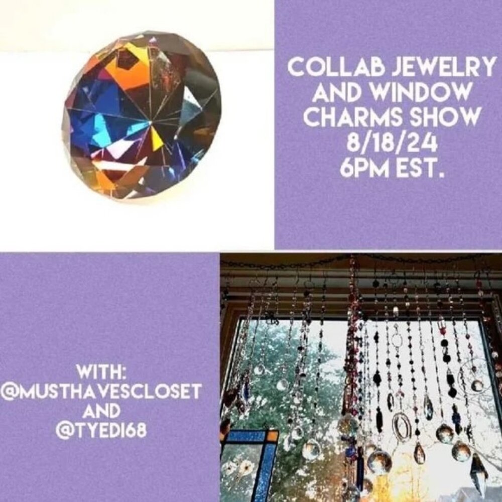 Colab Show with Musthavescloset!